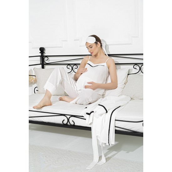 For You Mama 5 Piece Organic White Pajama Set With Robe