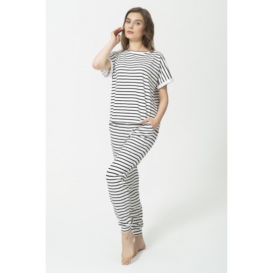 For You Loungewear Crew Neck Striped White Suit